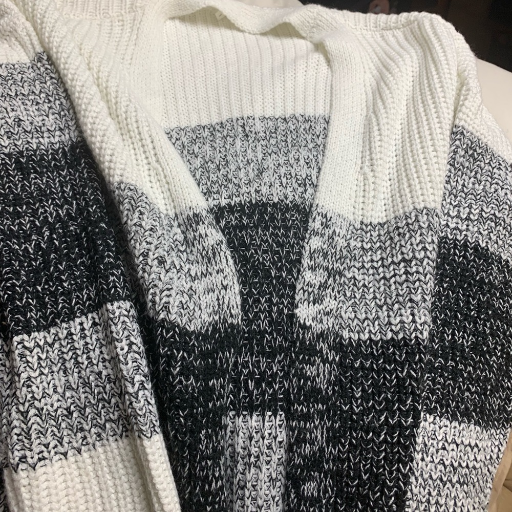 Maurices Cardigan sweater Size 1x